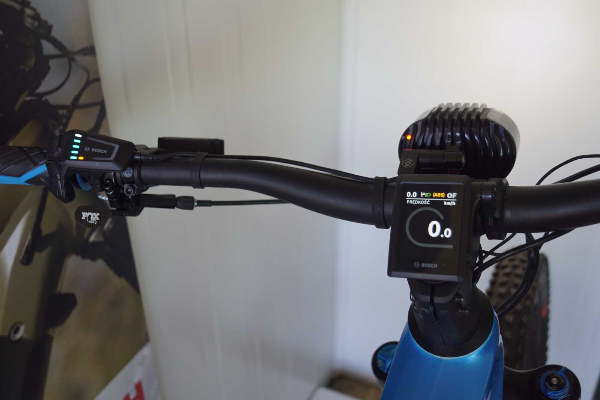 Rower elektryczny CUBE STEREO  gwarancja 12mc rama M BOSCH