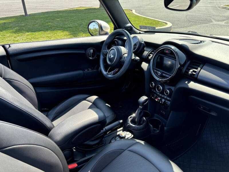 2017 MINI Cooper Convertible