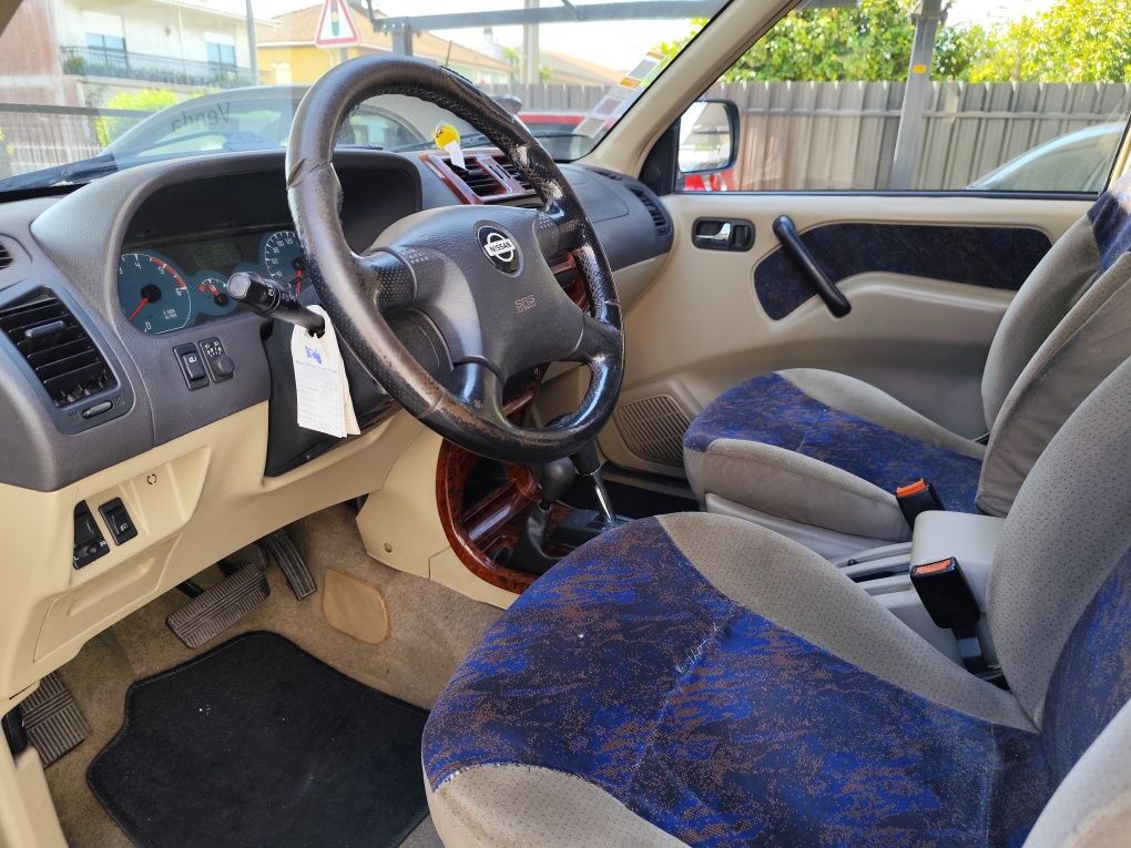Nissan Terrano 2.7tdi Automático
