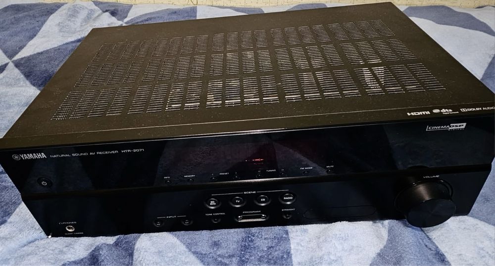 AV-Ресивер Yamaha HTR2071