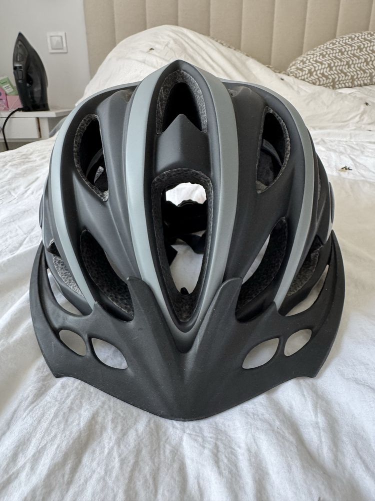 Kask Rowerowy KROSS Ventego L (58-61cm) CZARNY-SZARY +Daszek