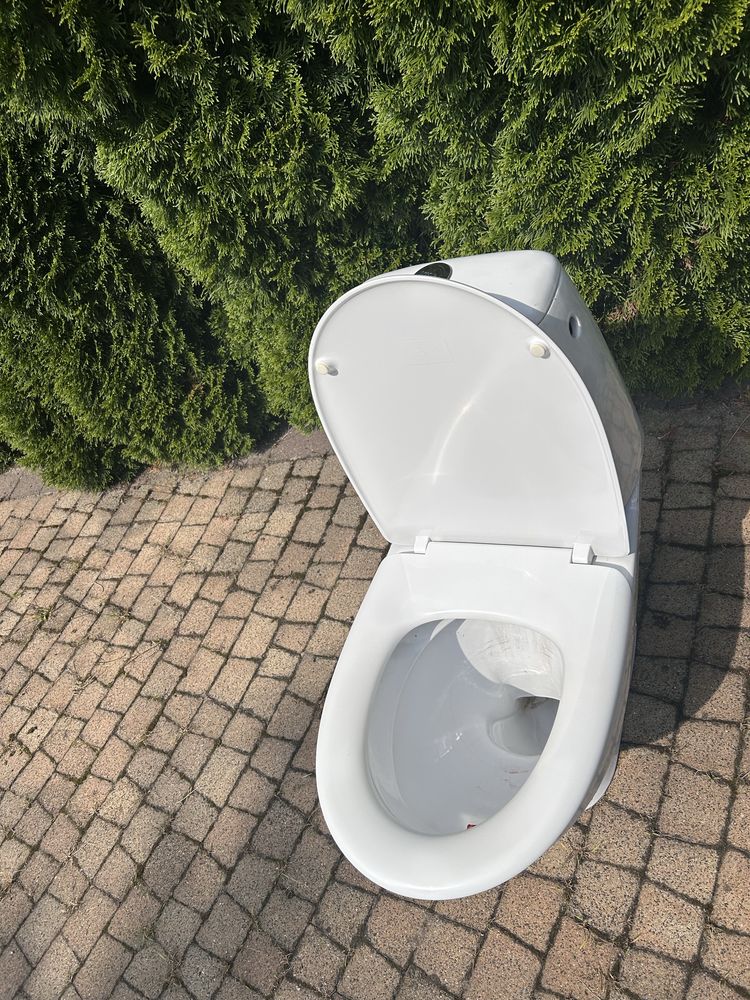 Wc kompakt - uzywany, sprawny