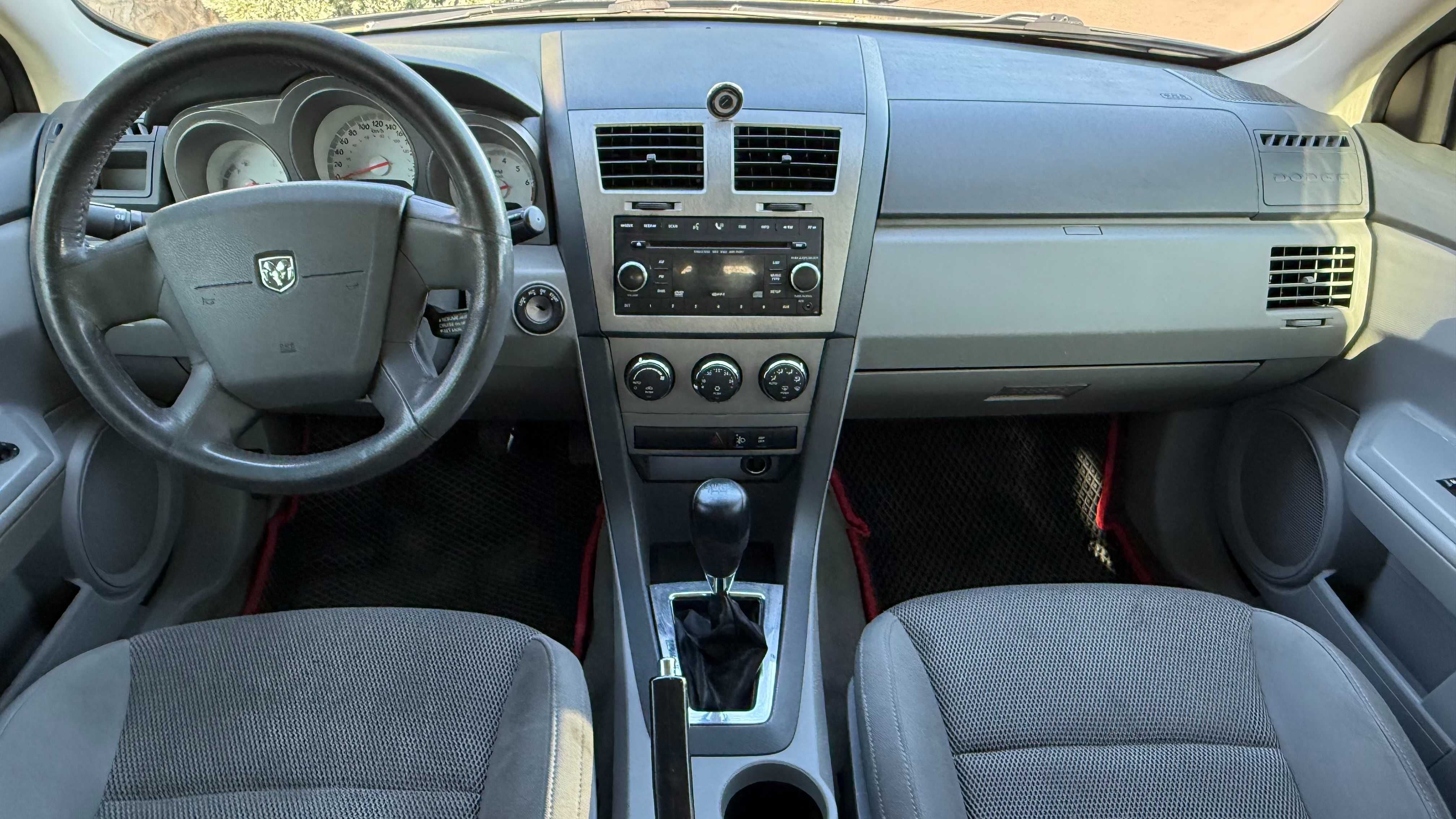 Dodge avenger 2008 2.0 Гарний стан