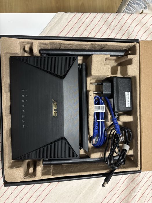 Router ASUS RT-AX1 800U WiFi6