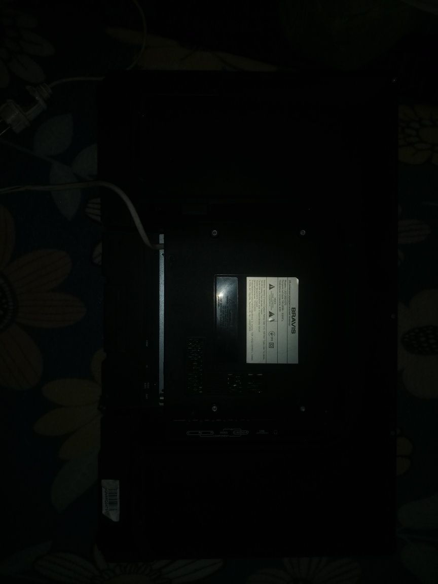 Продам плазму BRAVIS