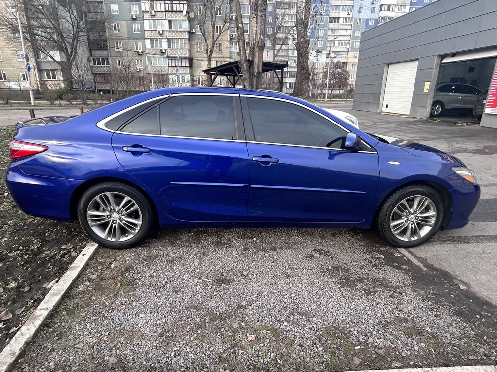 Продам Toyota Camry 2015 року