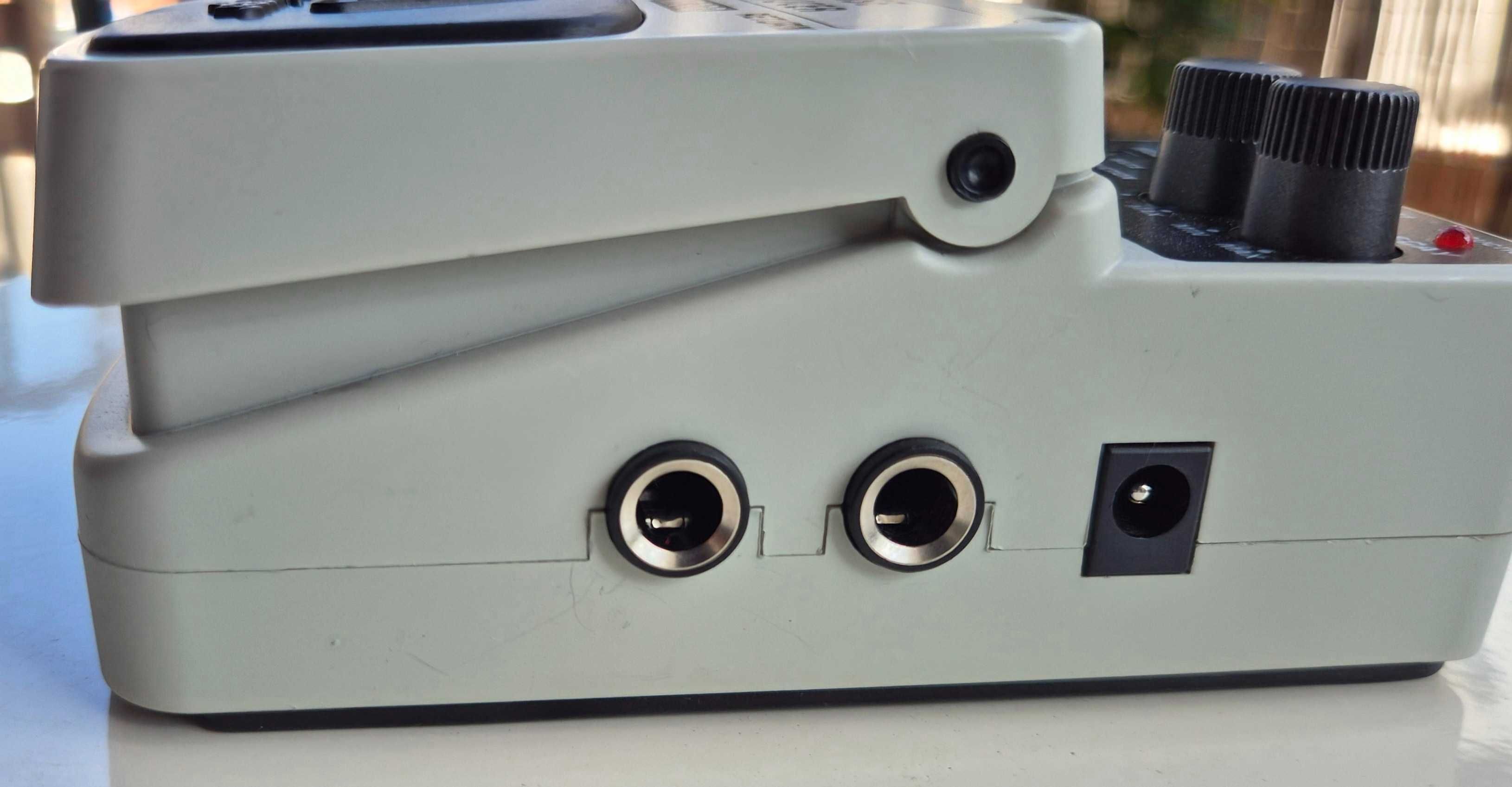 Behringer NR300 Noise Reducer - nowy z zasilaczem i kablem