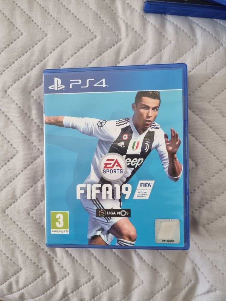 Vendo Jogos para PS4