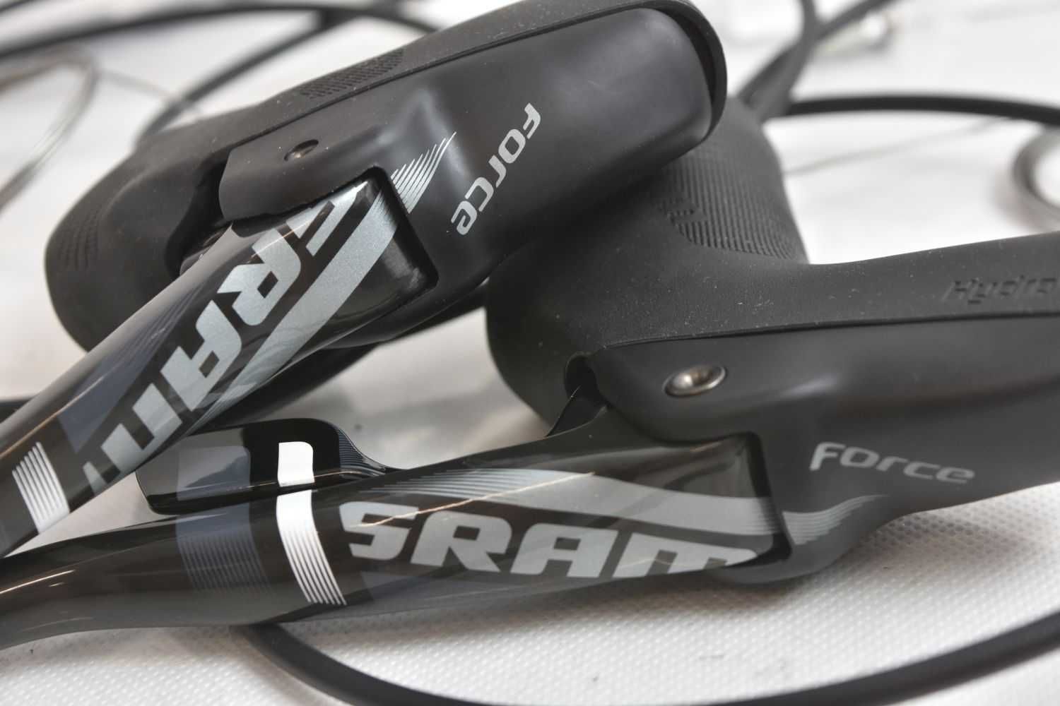 NOWE klamkomanetki + hamulce tarczowe SRAM FORCE 11s ! hydro r !