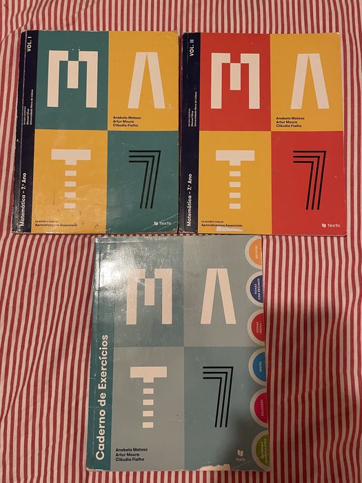 Manual e CA de matemática 7