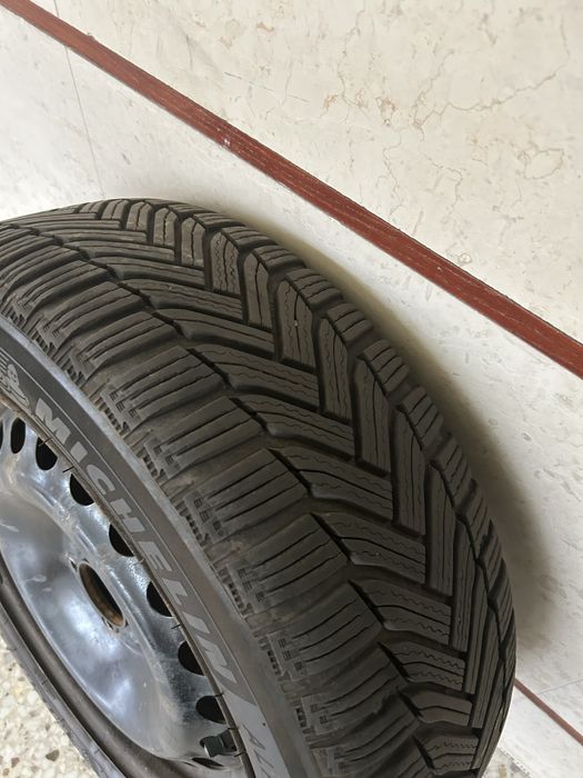 Komplet kół zimowych Michelin Alpin 6 205/55 R16 5x108 + czujniki TPMS