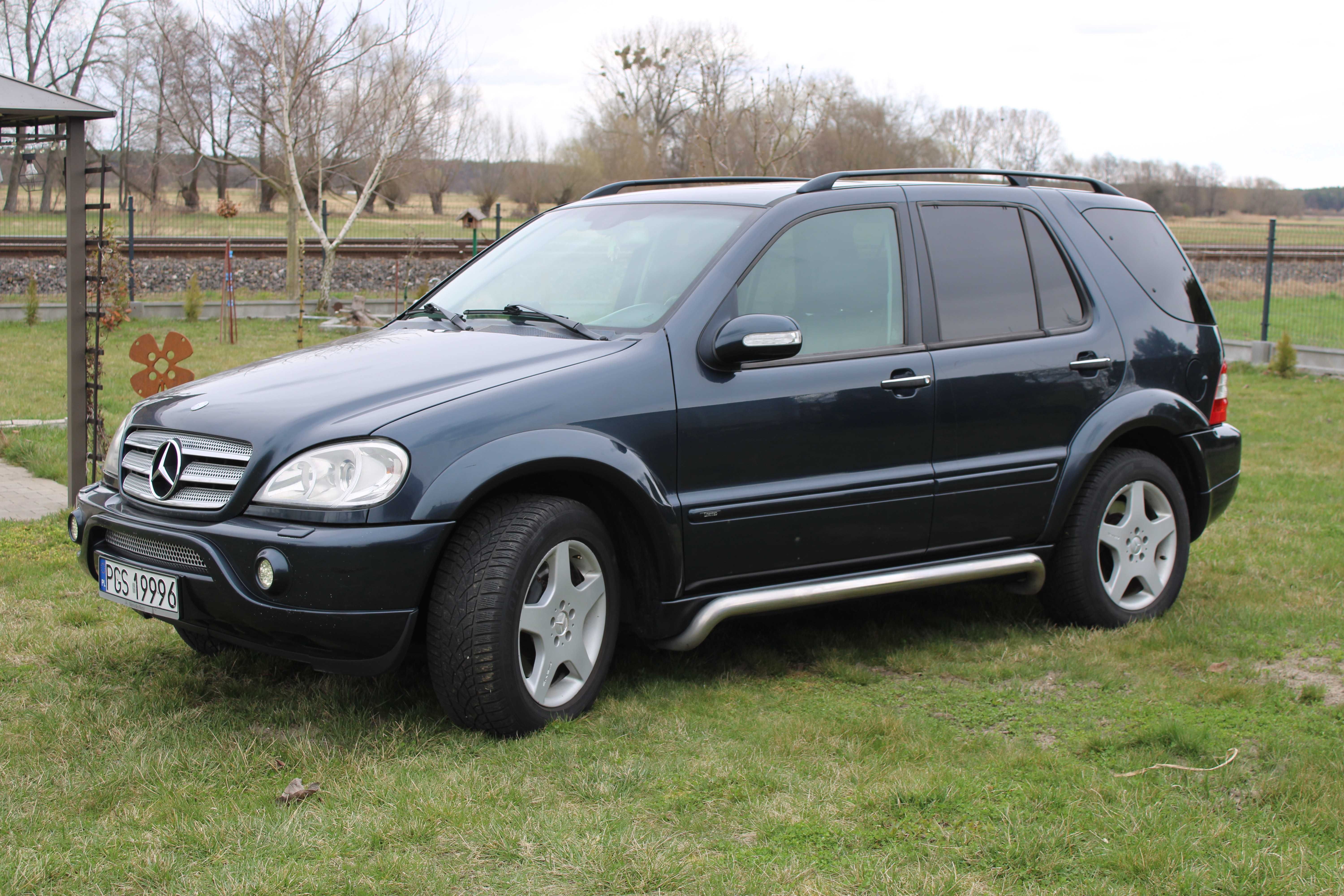 Ładny Mercedes W163 400 cdi AMG