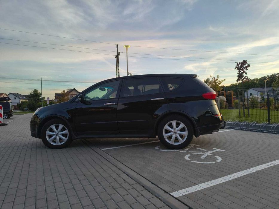 Subaru Tribeca 3.0 H6 • LPG • 4x4 • 7-osobowy • Automat • Skóra