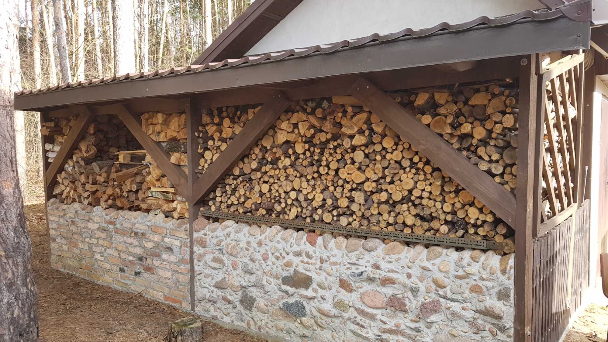 Drewno opałowe, sezonowane, łupane, do kominka i wędzenia - Jabłoń.