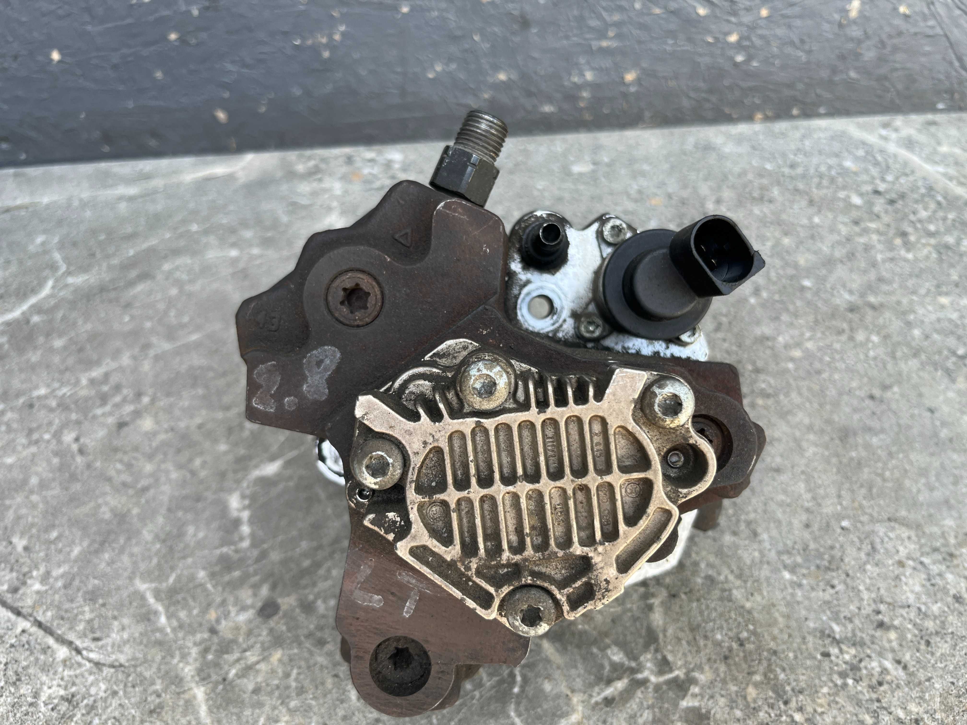 ТНВД паливний насос VW LT 28-35 28-46 2.8 TDI