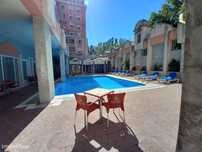 T1  + Mezzanine condomínio em Telheiras com piscina