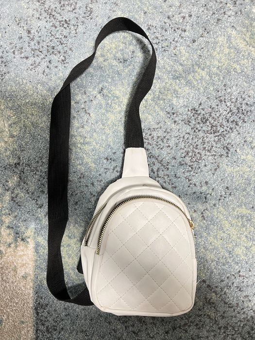 Сумочка кроссбоди