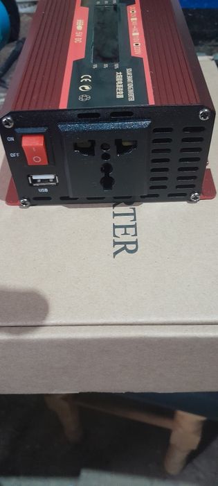 Інвертор 12/220.