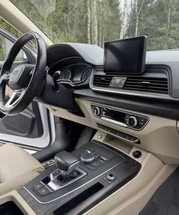 Продам Audi Q5 2018