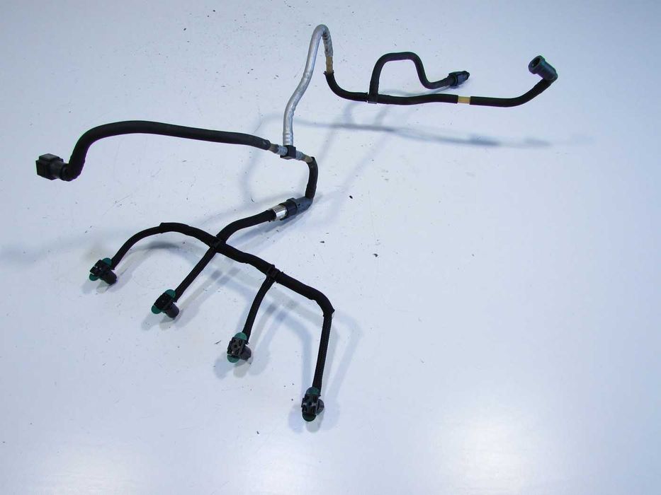 Przewód przelew paliwa rurki citroen c-crosser peugeot 4007 2.2 hdi