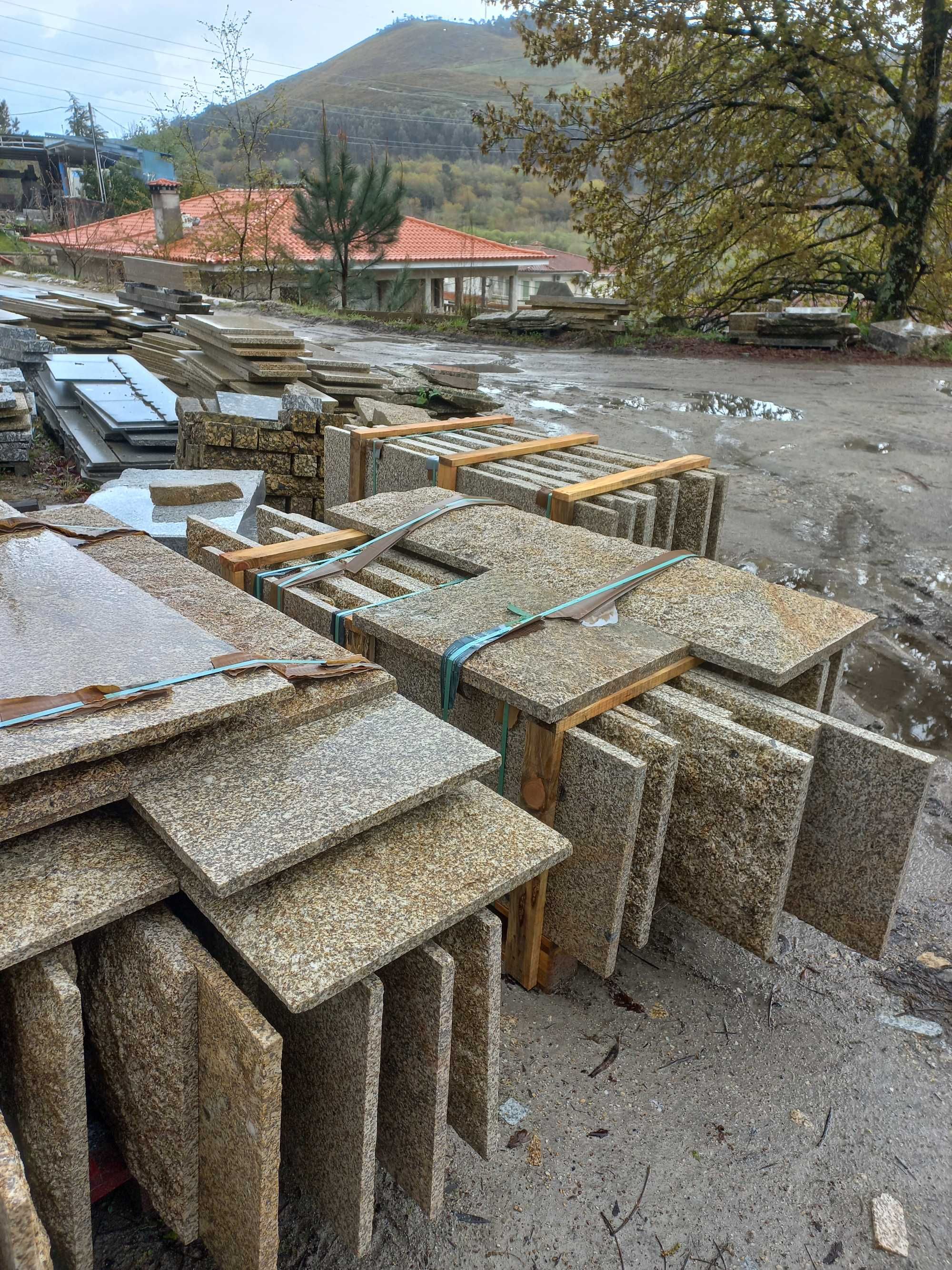 Forras em granito