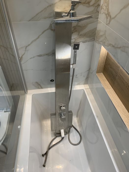 Coluna de Duche em Inox Escovado – Oportunidade Única!