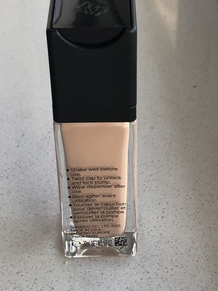 Shiseido synchro skin radiant lifting self-refreshing podklad 30ml
