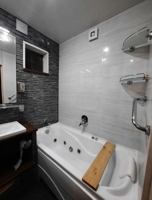 2к Квартира! Голосіївська, Деміївська , Іподром , Евроремонт