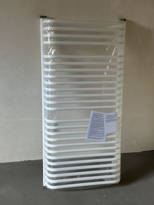 Grzejnik łazienkowy Enix Aster