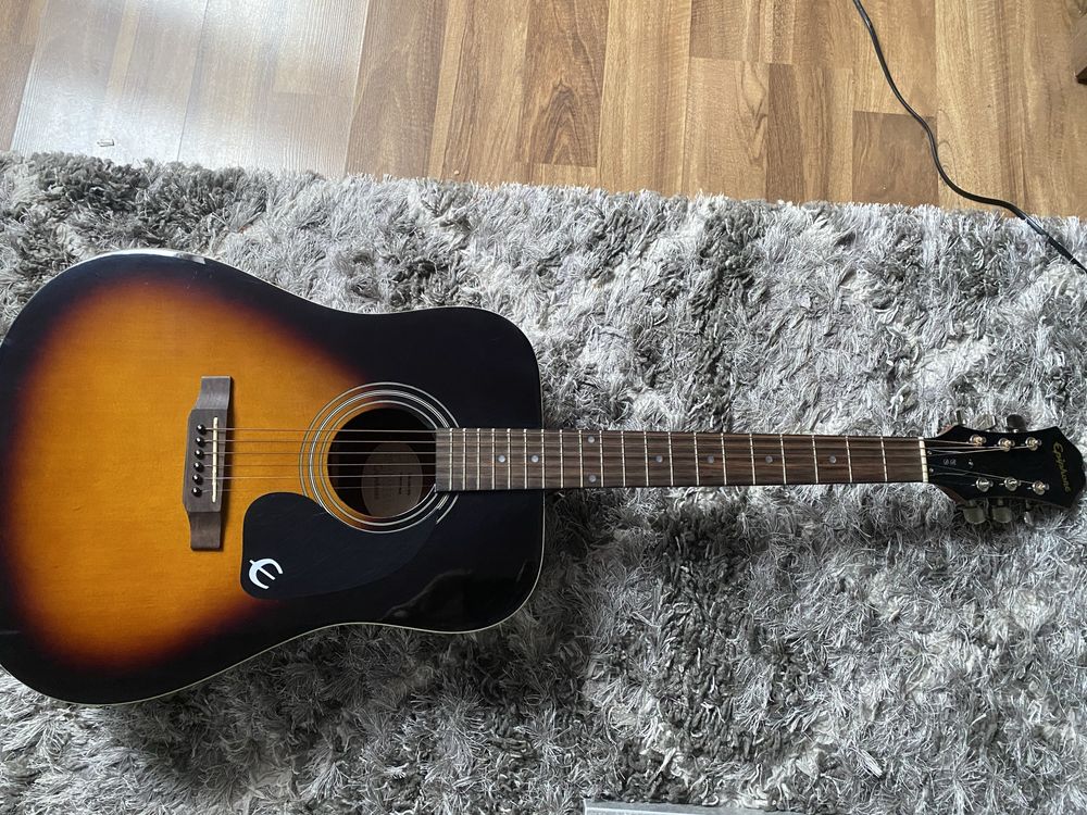 Epiphone Songmaker DR100 VS gitara akustyczna