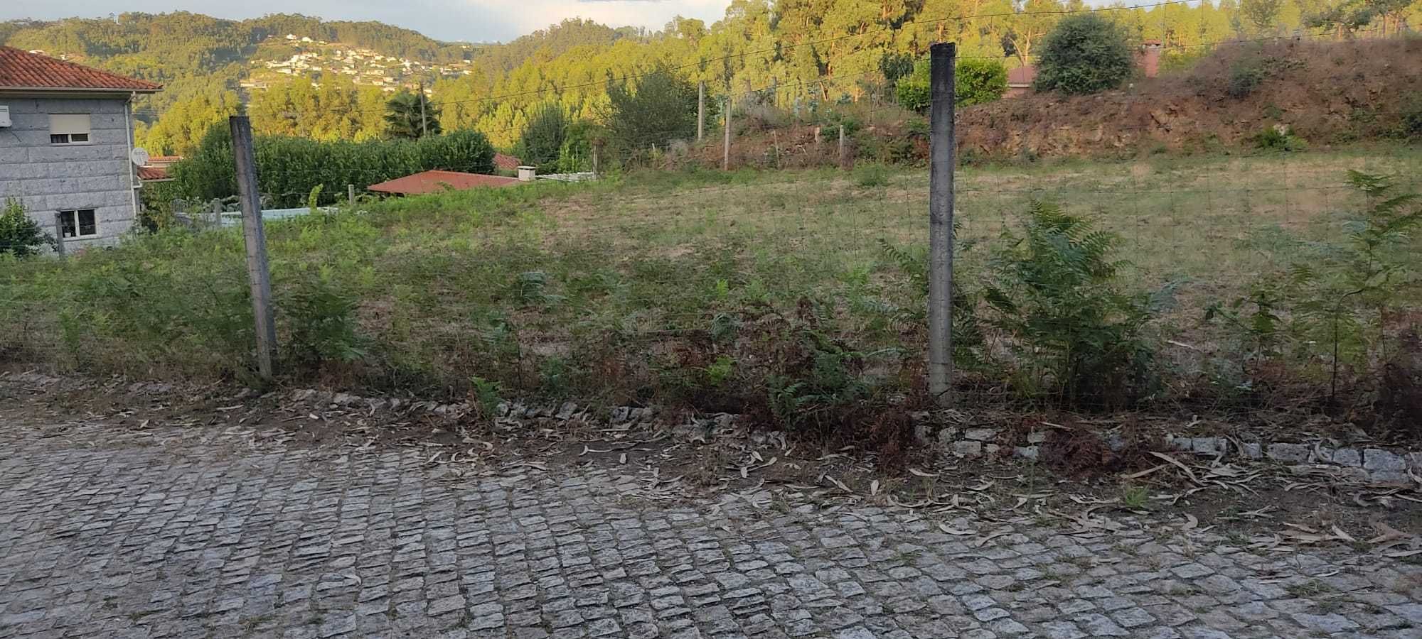 Lote de terreno para construção de uma moradia