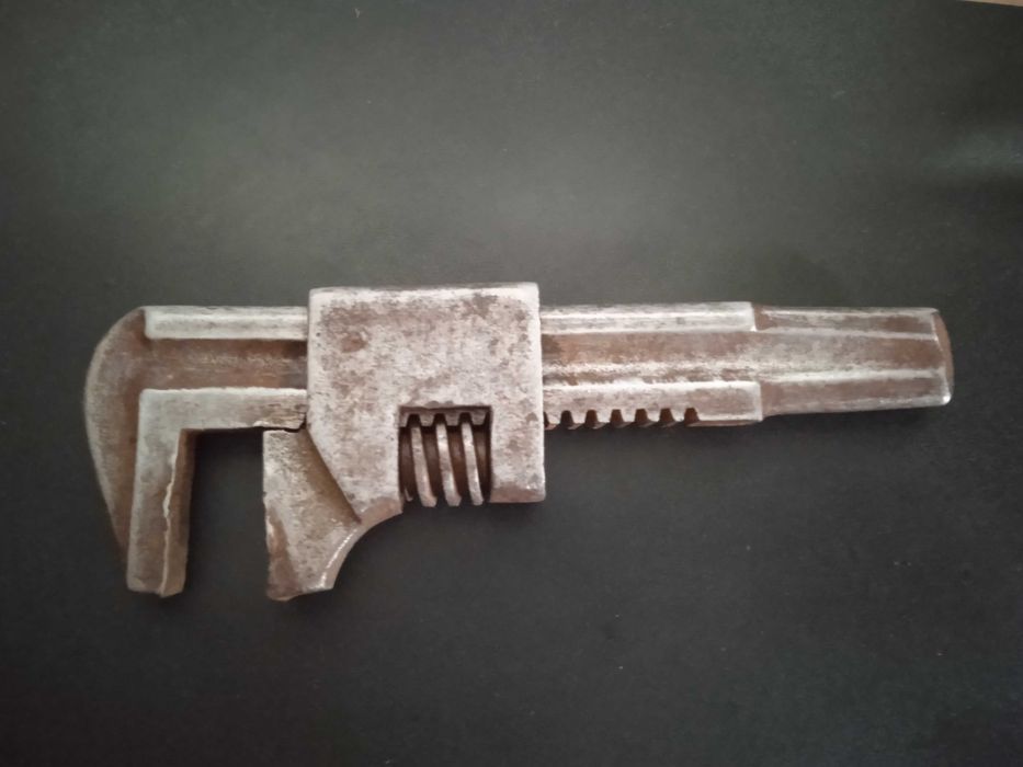 Ключ разводной старинный антикварный с клеймами