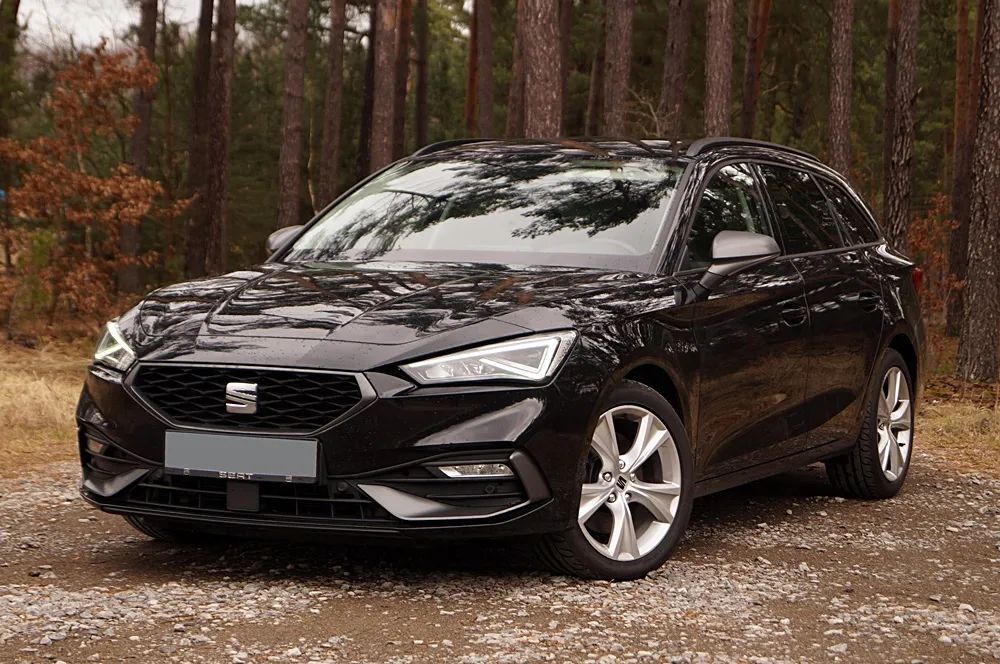 Seat Leon 2.0TDI 150KM FR Full Ledy RADAR NAVI WirtualZegar Parkowanie 2XPDC