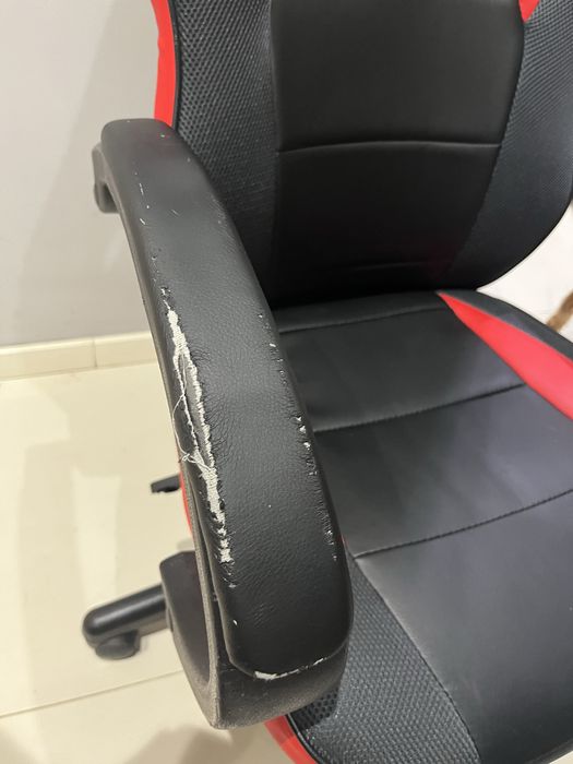 Pilna sprzedaż fotela gamingowego