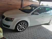 Octavia 3 1.6tdi JOY  SUPER STAN
