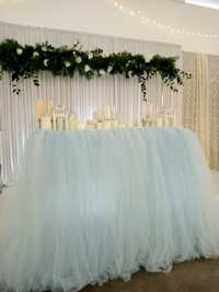 Фото зона президіум оформлення весіль прокат сцен наречених