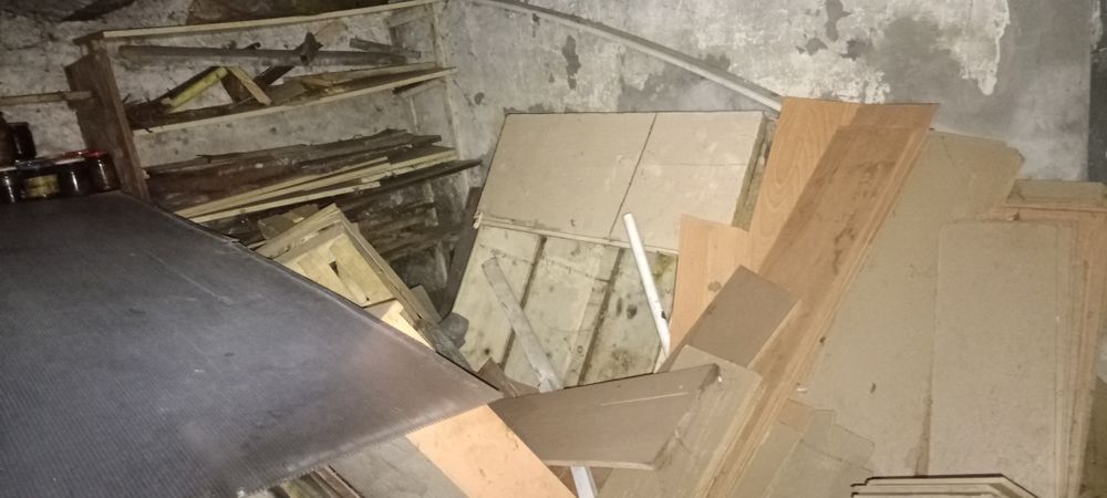 oddam darmo deski drzwi do opadłu lub wykorzystania