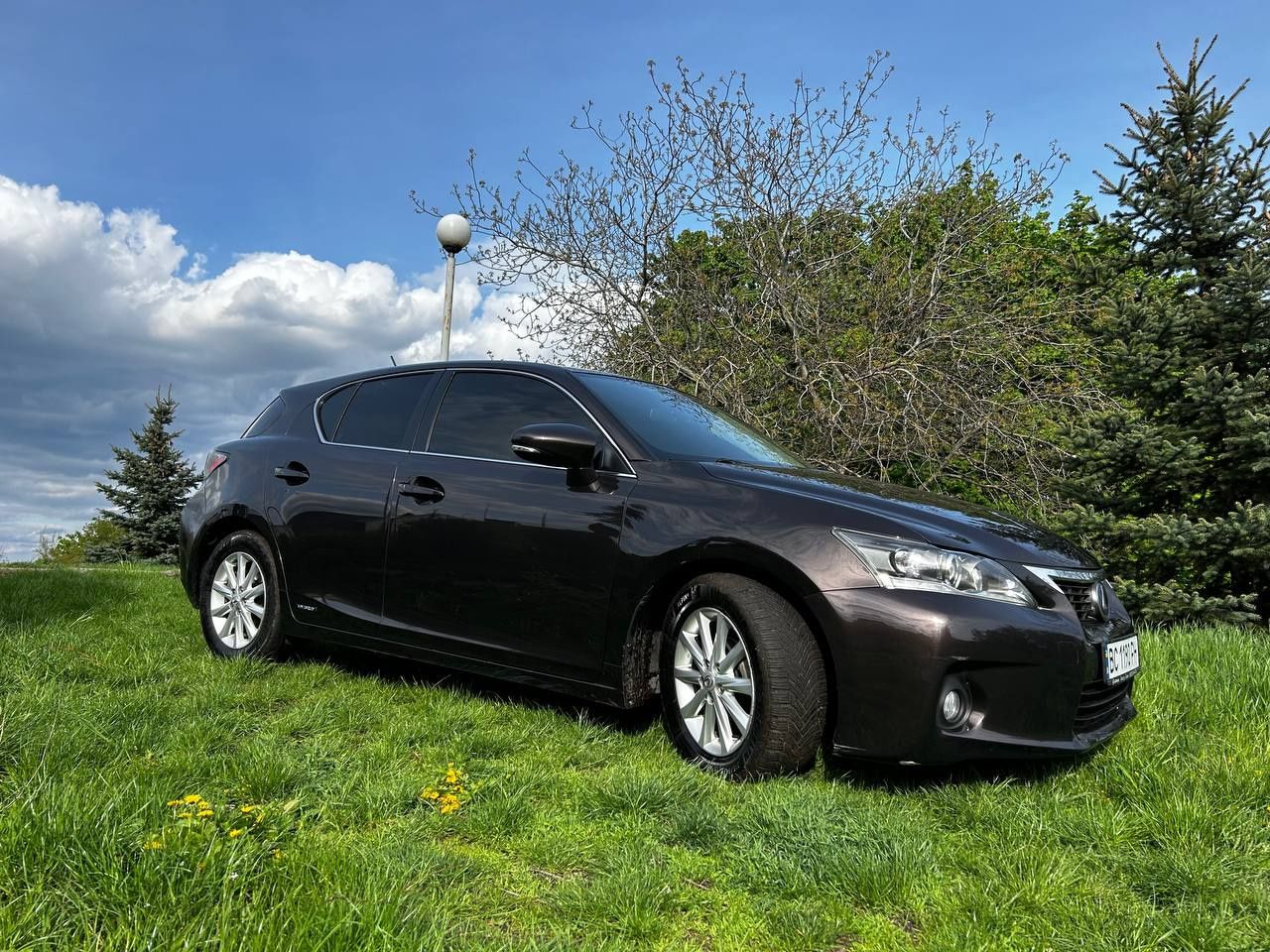 Lexus CT200H не биток