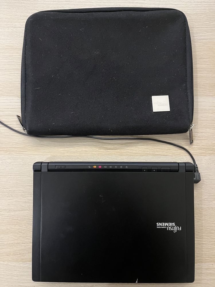 Portátil Fujitsu Siemens Lifebook P7230