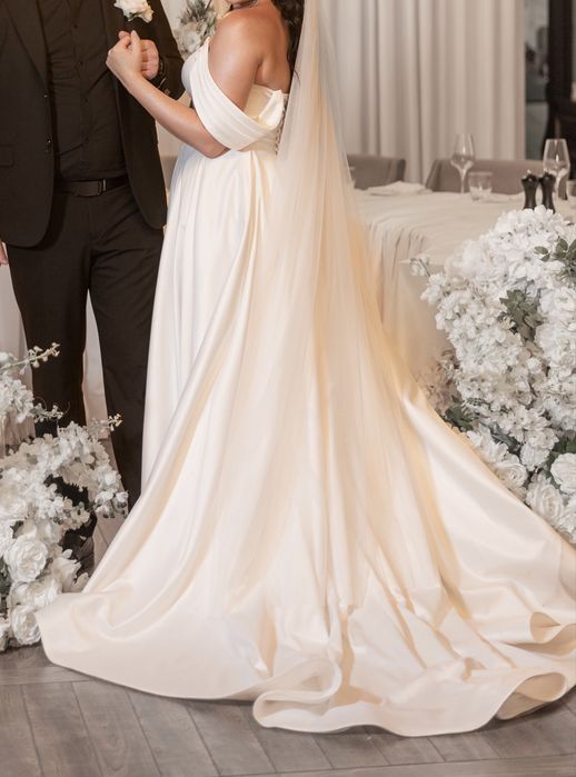 Весільна сукня, 46/48 розмір