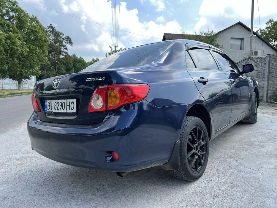 Тойота корола 1.6 автомат