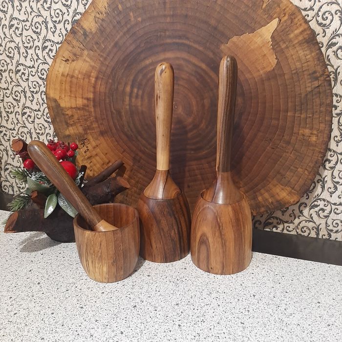 Посуд з дерева. Ручна работа!