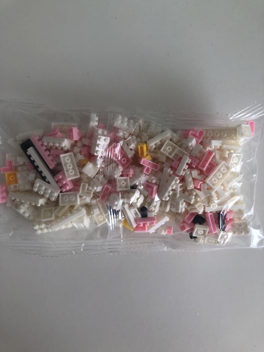Lego (Bricks) Hello Kitty