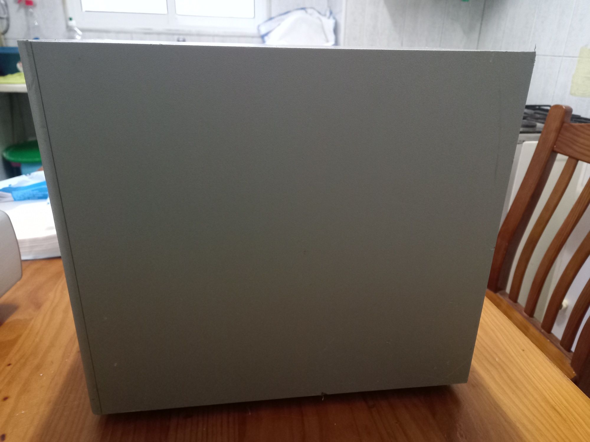 Subwoofers LG e Eletric CO