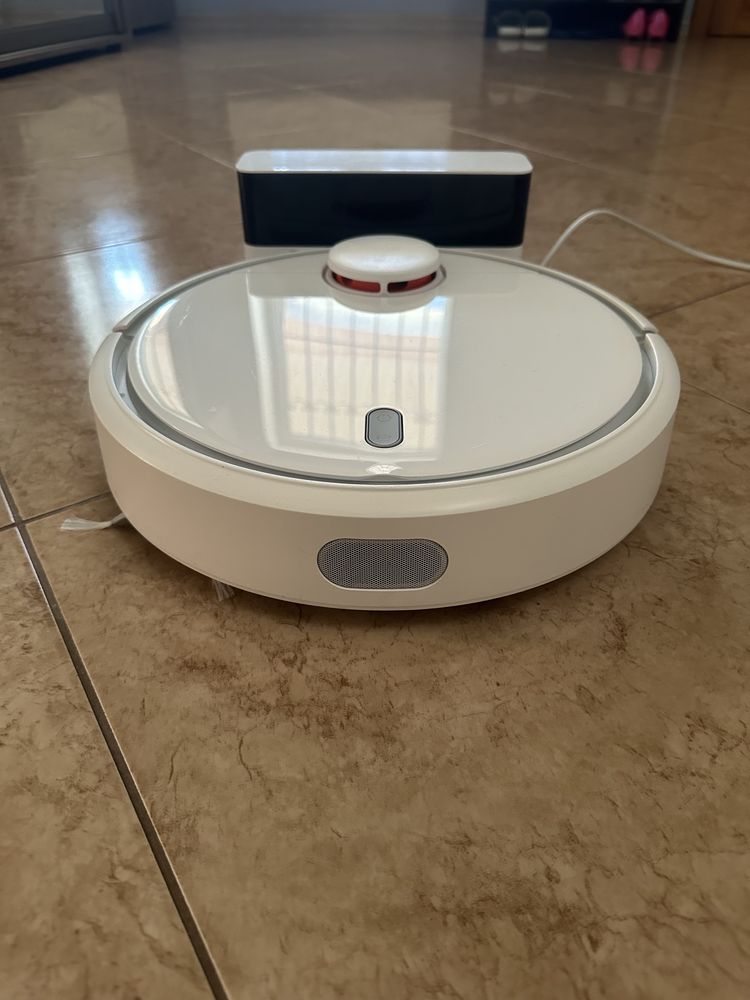 Робот-пылесос Xiaomi
