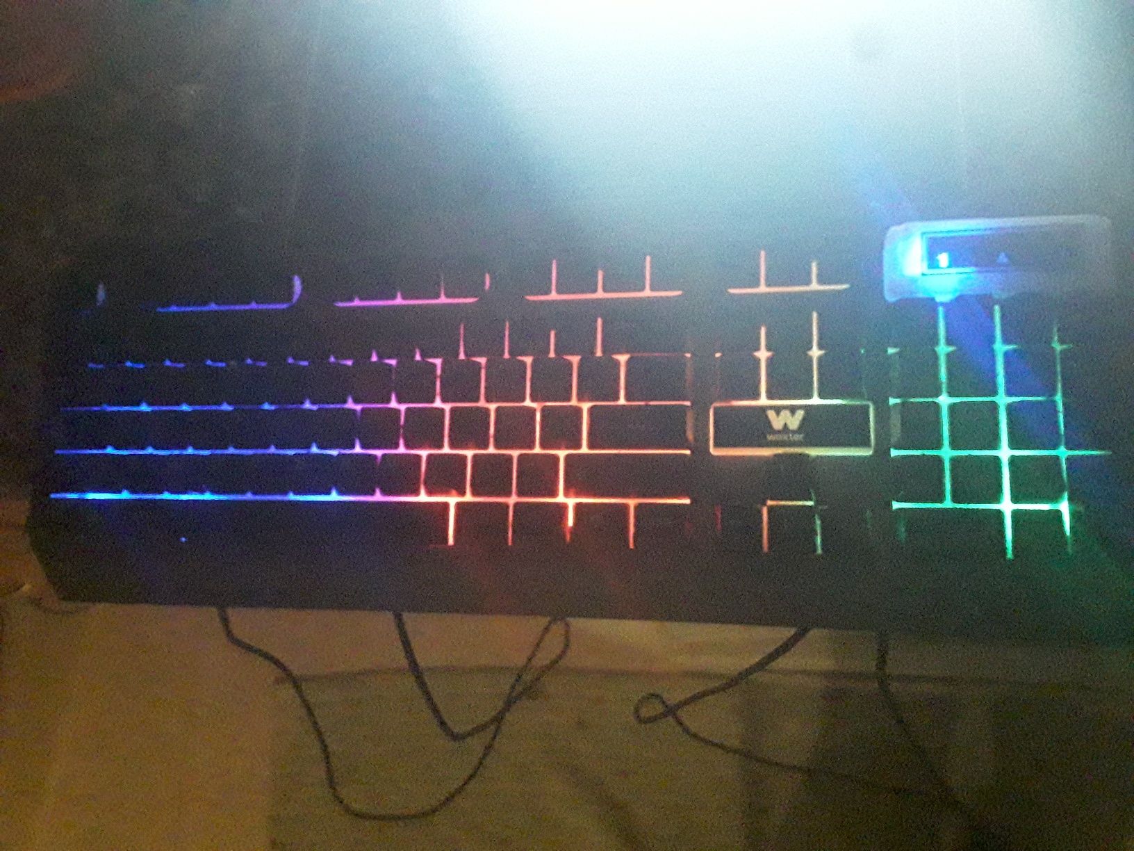 Teclado gamingcomo novo