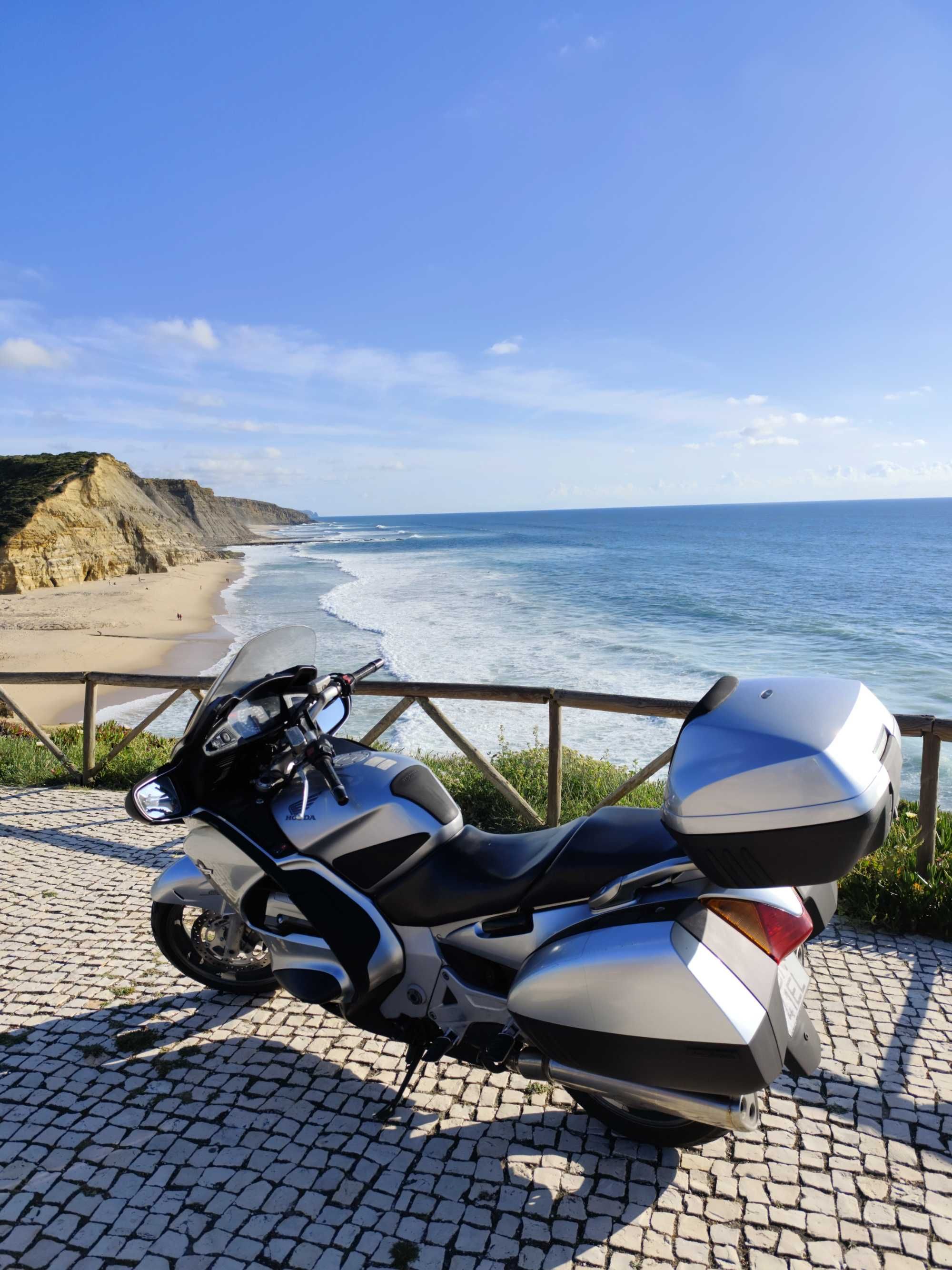 Honda PAN 1300 ST 2010 (possível fazer credito!)