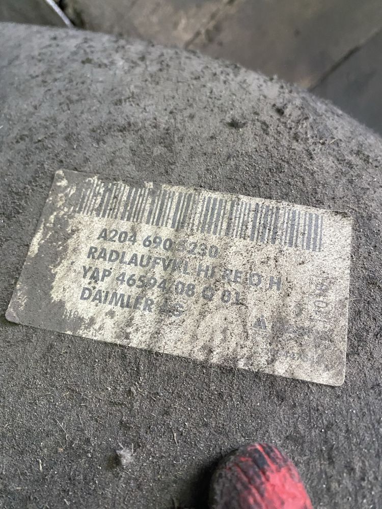 Mercedes W204 sedan nadkole tył W204 Nadkole tył lewe