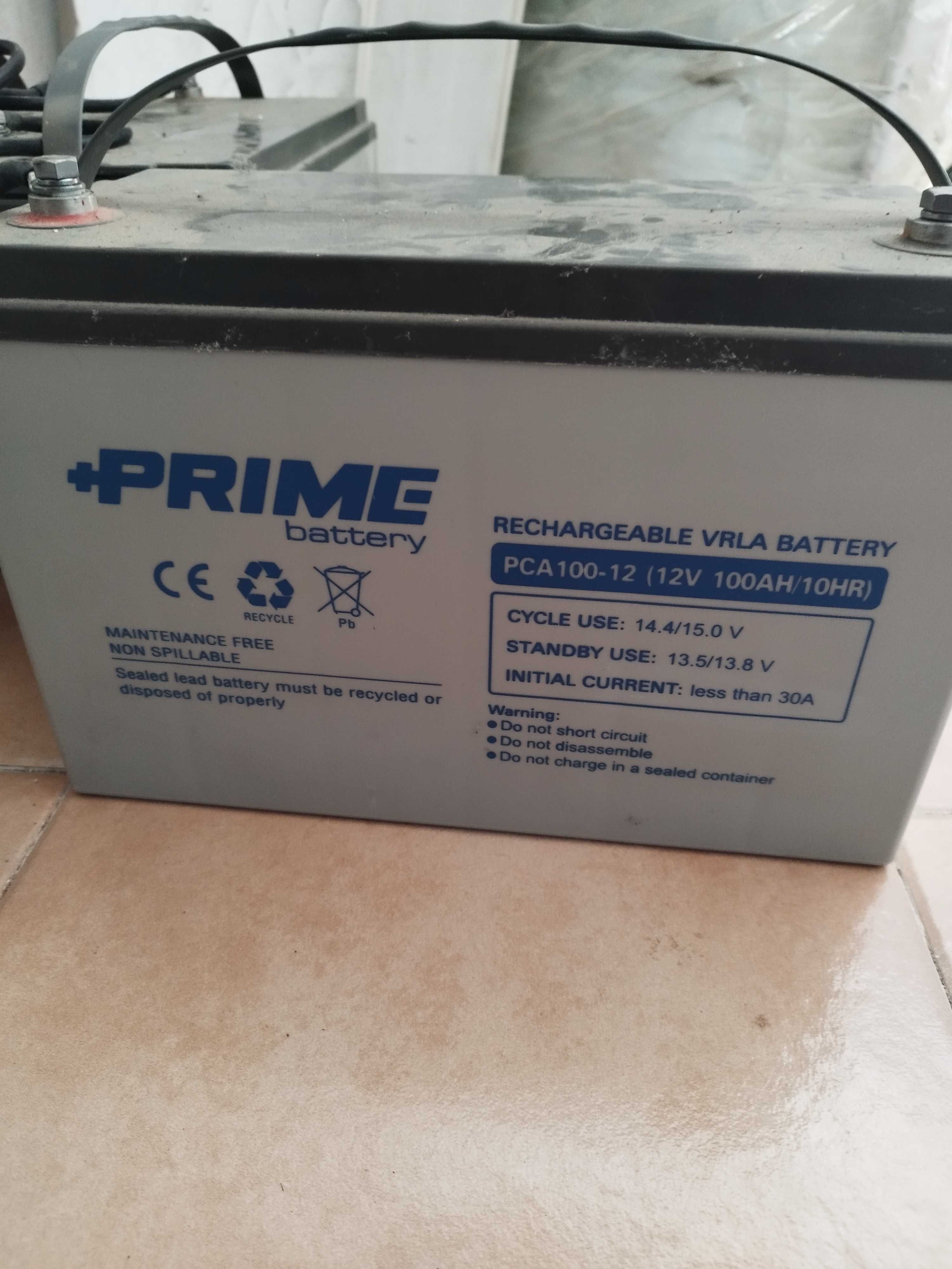Inversor híbrido + baterias + 12 painéis solares