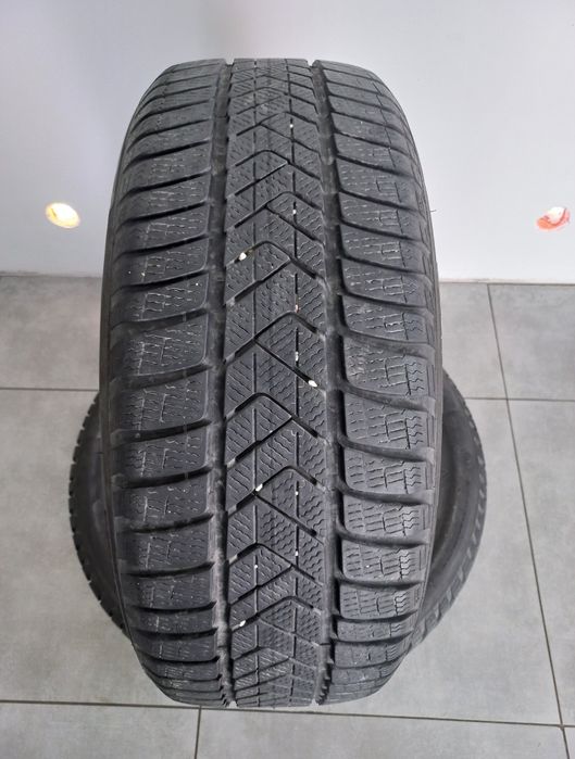 Opony Zimowe Pirelli SottoZero 3 225x55x18